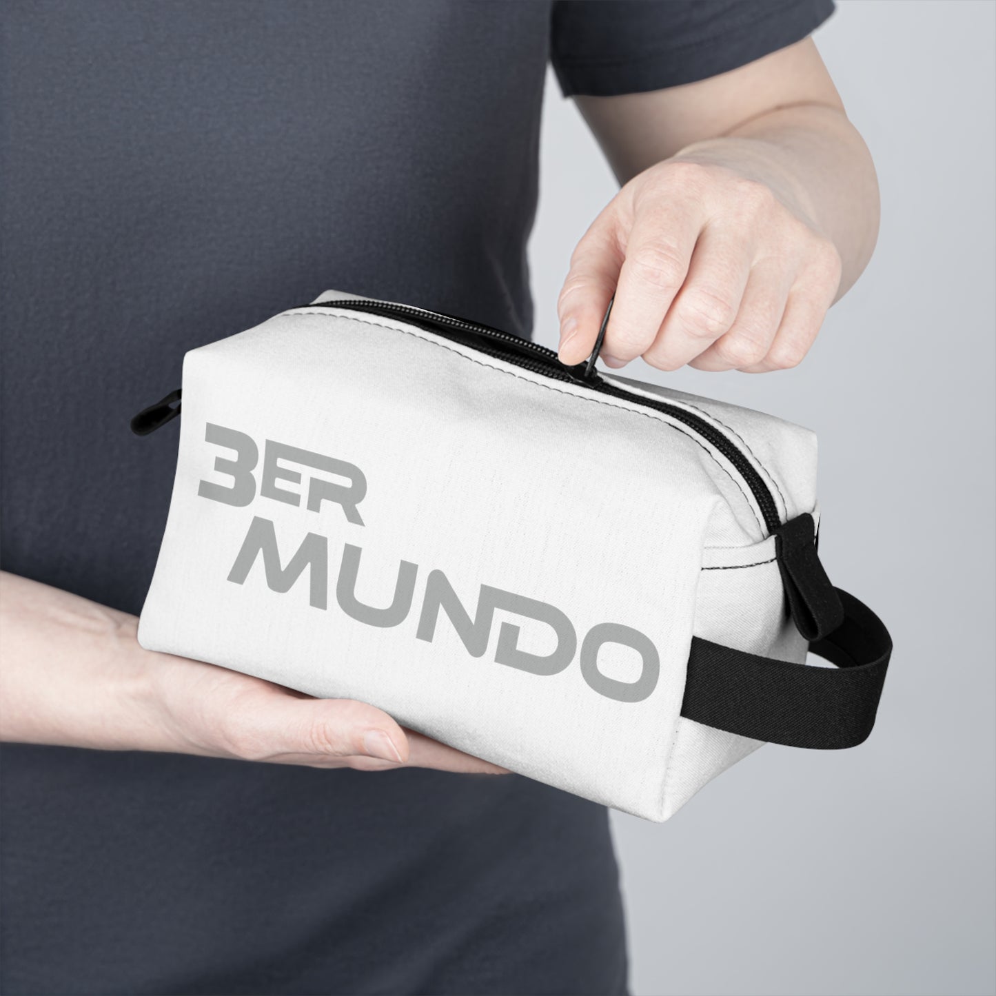 3ER MUNDO Toiletry Bag